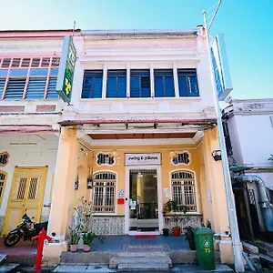 Swing & Pillows - 75 Muntri, Penang Georgetown